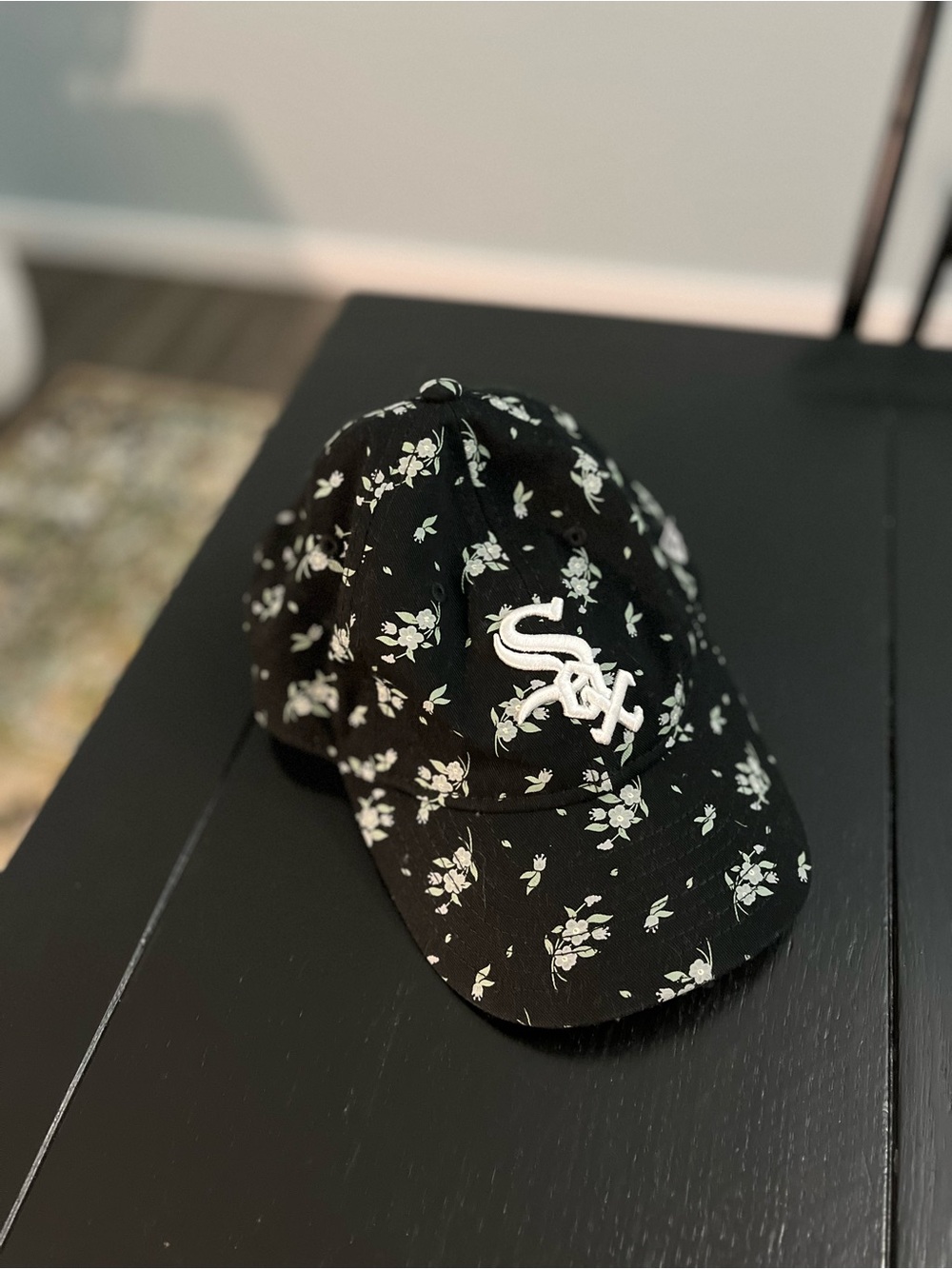 Fanatics Black Floral Chicago White Sox Cap